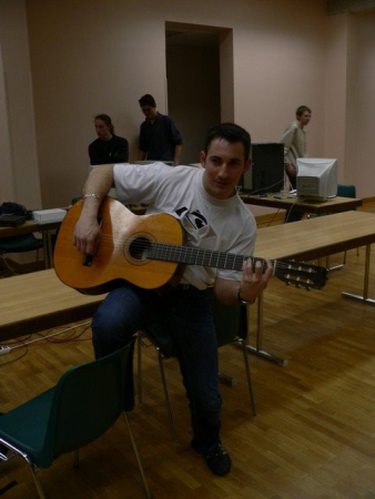 MMR musical - nécessite une guitare.